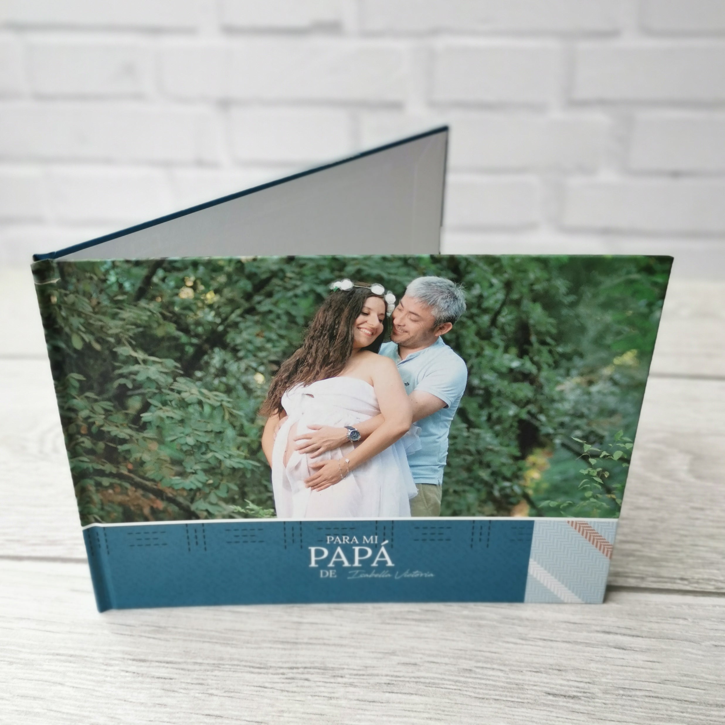 Celebraciones Imagewrap Regular